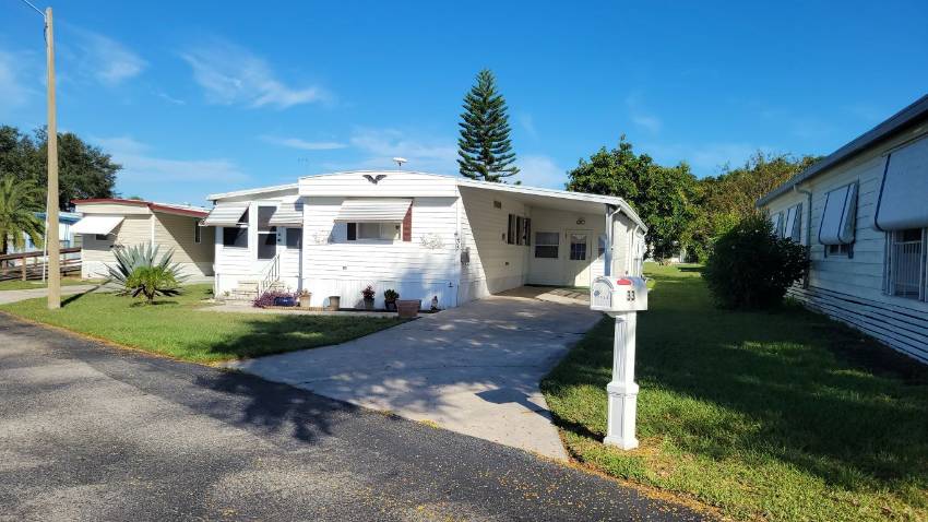 33 Rainbow Lane East a Dundee, FL Mobile or Manufactured Home for Sale